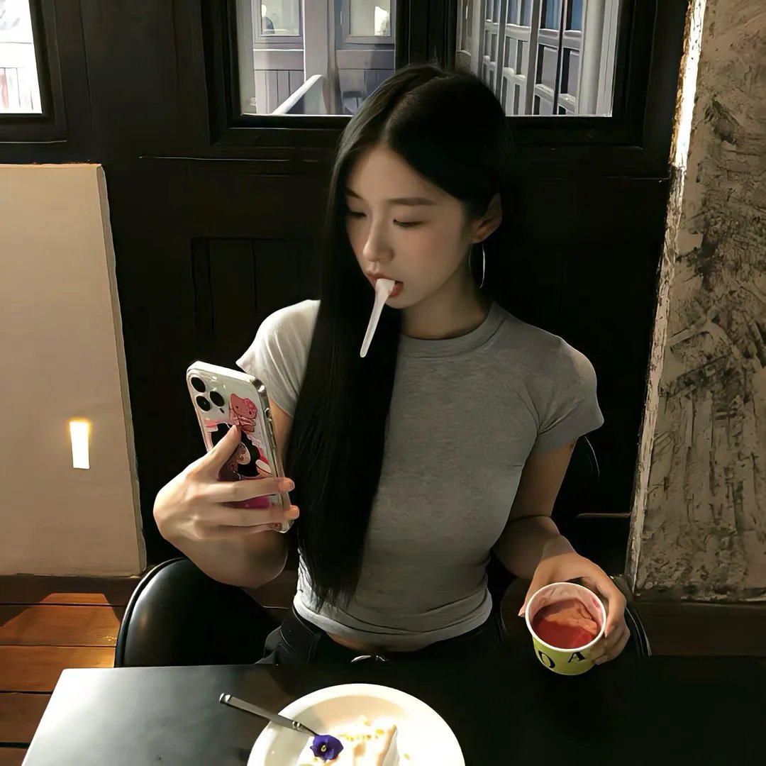 荷莉